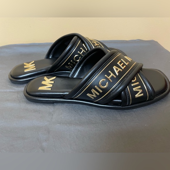 LAST PAIR! Michael Kors Gideon Slide Sandal Blk/Gold BRAND NEW NEVER WORN - Picture 2 of 3